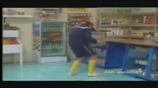 Kiko dançando Passinho do Romano kkk