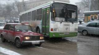 Автобус провалился