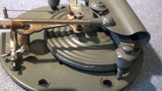 Aneroid barometer mechanism
