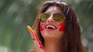 Akanksha Puri Holi Celebration