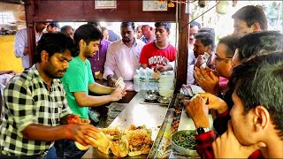 India’s most iconic Vada Pav stall | Crazy Vapa Pav Making | Mumbai Indian Street Food