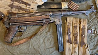 «Шмайсер» Разборка/сборка пистолета-пулемета MP-38 в исполнении девушки