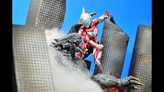 Mecha & Kaiju Building Diorama Work from Crashbox Customs