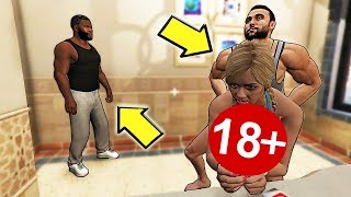 ЧЕМ ЗАНИМАЕТСЯ ТРЕЙСИ В ВАННОЙ КОМНАТЕ В GTA 5 ? (НЕОЖИДАННЫЙ ПОВОРОТ)