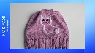 Детская шапочка- кошка с вышивкой. Вязание спицами.