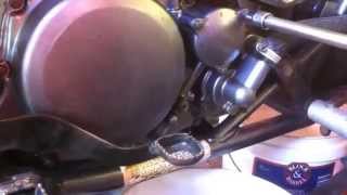How to do an oil change on a Suzuki Ltz400. How to change oil LTZ400