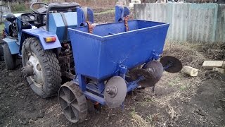 Картофелесажалка для минитрактора
