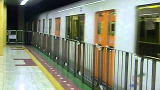 札幌市営地下鉄 東西線8000形