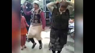 Uzbek ayollari zajigat qilayapti bir kurib baho beringlar yoqsa klass kutib qolamiz