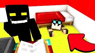 ENTRO DI NASCOSTO IN CASA DELL'INTRUSO!! - FailCraft DUE #13