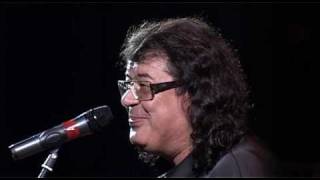 Brel Creative Group & Andrey Urgant - Высоцкий - Концерт 2010 - Корнелюк