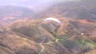 Gleitschirmfliegen im Hohen Atlas