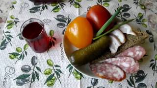Кизиловая настойка. Напиток для женщин.