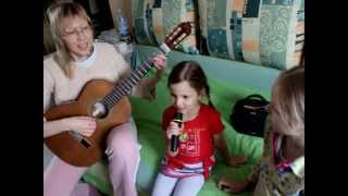 Я мечтала о морях и кораллах (300мб)