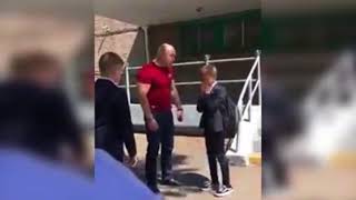 ВСЕКИ ЕМУ ОН ТЕБЯ ЧМОШНИКОМ НАЗВАЛ - быдло-папа подъехал на разборки сына-пятиклассника