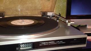 Review of Realistic LAB-330 Vintage Vinyl Turntable
