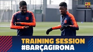 Messi stops rondo as Dembélé nutmegs Jordi Alba