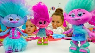 Видео для детей про игрушки Тролли: салон красоты для девочек