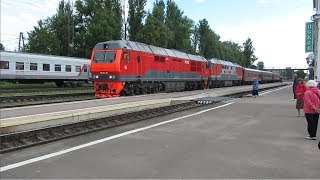 Необычный состав пригородного поезда; прибытие Ласточки и заступление локомотивной бригады