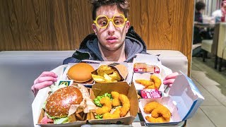 UNA SEMANA COMIENDO en McDONALDS 4!! **En un país diferente cada día**