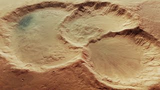 Triple crater on Mars
