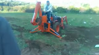 traktor kepce kazıcı yukleyici  CANLI TARIM