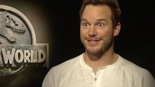 CHRIS PRATT & COLIN TREVORROW | INTERVIEW | JURASSIC WORLD