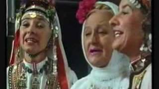 Тръгнала е малка мома, Trugnala e malka moma
