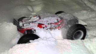 Ломаем задний рычаг на himoto katana brushless
