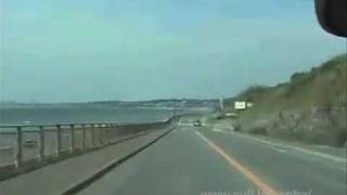 [V0008] 030502 三浦半島で神奈川県道212号が千駄ヶ崎から野比海岸に差し掛かると雨崎までの海岸線眺望 Japanese country roads; Nobi