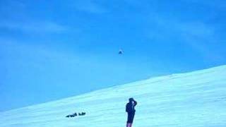kiteboarding.ro snowkiting sinaia huge jump 2008