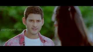 Kajal Entrance scene - Businessman Scenes - Mahesh babu, Kajal aggarwal