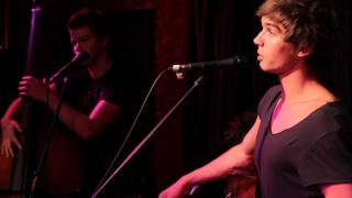 Ren - Street Lights - Live at The Regal Room