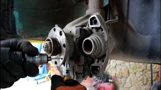 Замена передних колодок и тормозного диска Daewoo Nexia 1,5 Дэу Нексия 2001 года