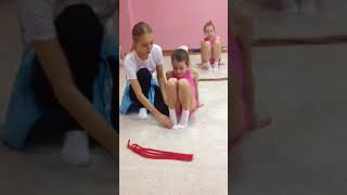 Детская гимнастика дома . Урок №5 "Работа со стопами - подьем"