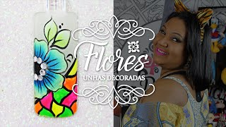 Unhas Decoradas com Flores em Carga Dupla para o Carnaval  | Cola na Villar