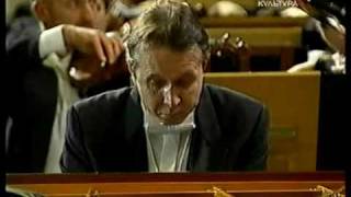 Pletnev Chopin concerto No2 3rd mov, RNO 2004