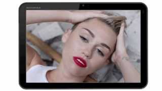2 Irish guys watch Miley Cyrus   Wrecking Ball