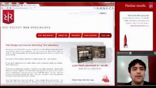How do I create a link in my blog post?