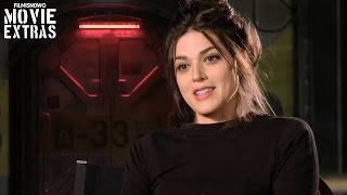 Alien: Covenant | On-set visit with Callie Hernandez 'Upworth'