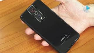 VKWorld K1 smartphone tri-camera con wireless charging