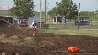 Jaisaac Sloan racing a mud fest Ponca City 2013 !