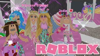 Sleepover Party!! Roblox: ? Royale High ?~ Cupcakes Princess