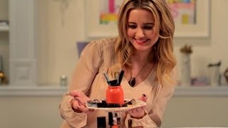 How to Store Your Makeup | DIY Makeup Stand | Beauty How To