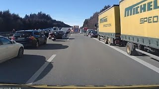 Die Rettungsgasse: überlebenswichtig!