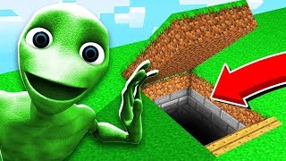 DAME TU COSITA'S SECRET BASE in Minecraft Pocket Edition?!