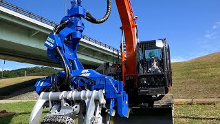 【働く車】ユンボ（バックホー）日立建機ZAXISとIWAFUJIの組み合わせ/重機・幡多山もりフェス2019より