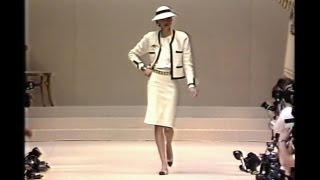 The jacket - Inside CHANEL