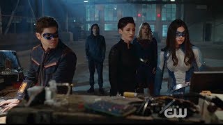 Supergirl 5x11 Winn and Kara find out Toyman's hideout