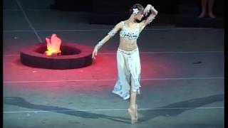 Ulyana Lopatkina and Nikolai Tsiskaridze in the ballet "Bayadere" by L. Minkus. 2007.